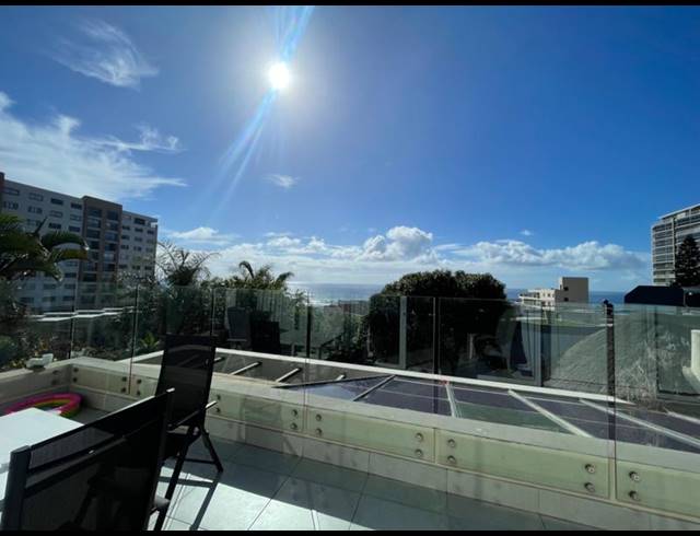 2 BEDROOM APARTMENT FOR SALE IN UMHLANGA CENTRAL